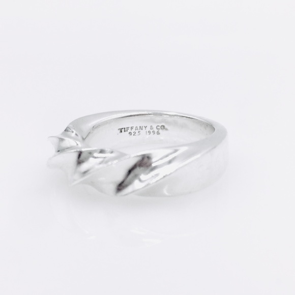 Tiffany & Co. Vintage Twisted Wide Band - Picture 5 of 10